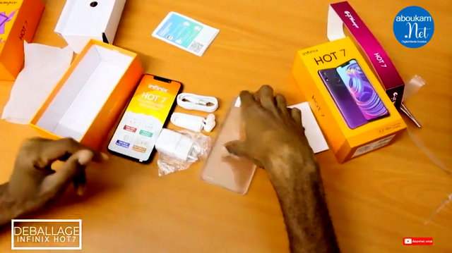 #Unboxing Mobile Infinix HOT 7 Vidéo déballage et premières impressions