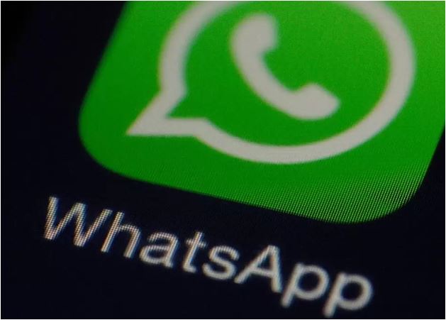 Le mode sombre arrive sur WhatsApp pour le Web