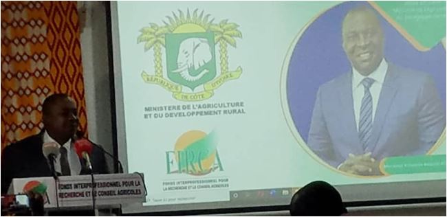 Visite du ministre de l’agriculture et du Développement Rural KOBENAN K. Adjoumani au siège du FIRCA