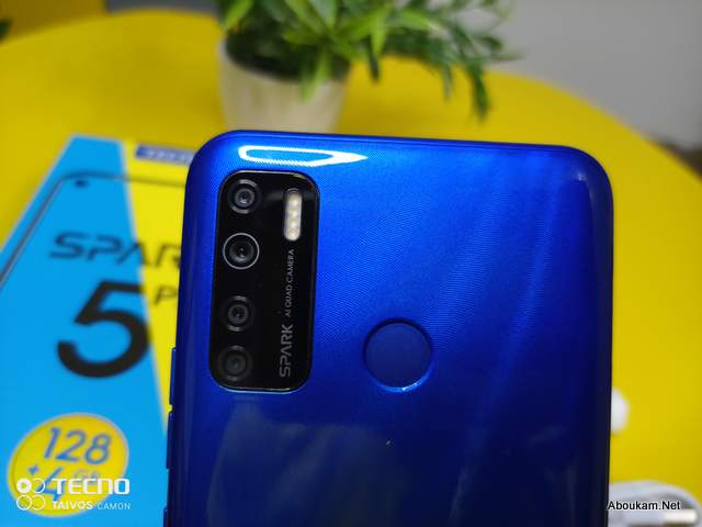 Design et spécification technique tecno Spark 5 pro