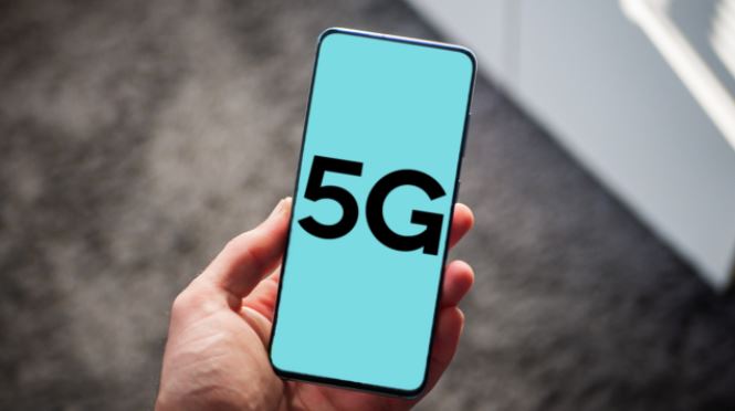 Zoom sur le smartphone 5G le plus vendu au monde